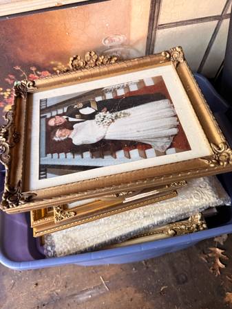 Yard sale photo
