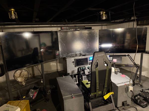 Flight Sim Setup (VR, Joysticks, collectives, computer, etc.) 1