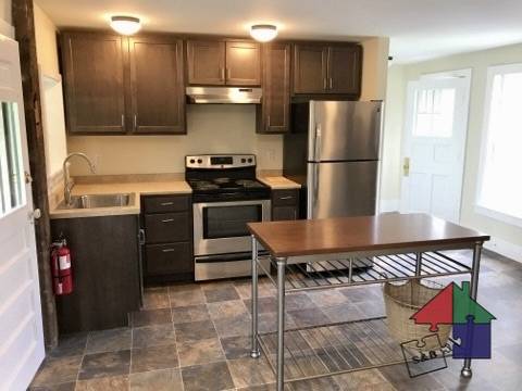 $1,200 / 1br - *COMING SOON* Beautiful Barre 1 Bedroom - Heat Included! (Barre)63784684560003121