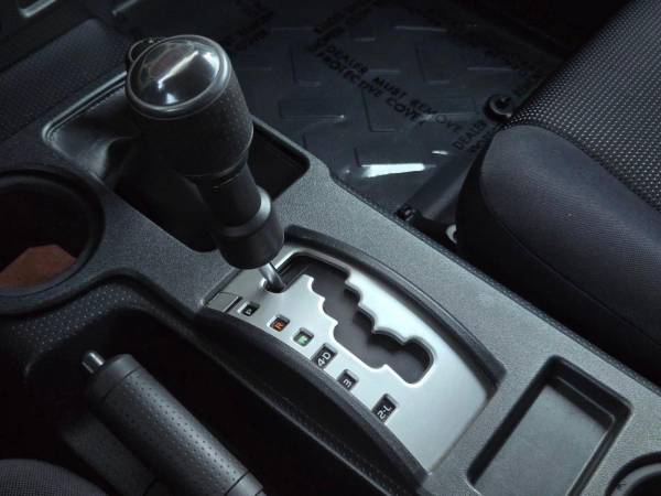 2013 Toyota FJ Cruiser Base - Photo 15