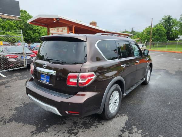 2017 Nissan Armada SV $1300 de enganche - $1,300 (Capitol Heights)63618565279235124