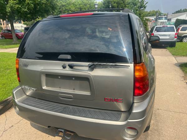 2002 GMC Envoy SLT - $3.495 (Saint Paul)63481492590467123