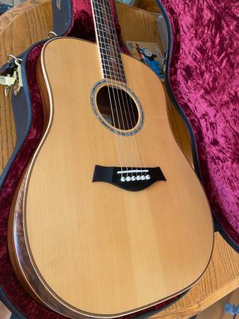 Taylor Custom Dreadnought 1