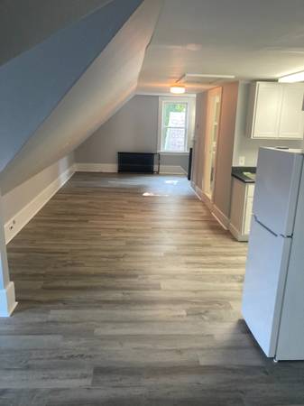 $1,800 / 1br - Large One Bedroom Apartment for Rent (Brattleboro)63313472822403123