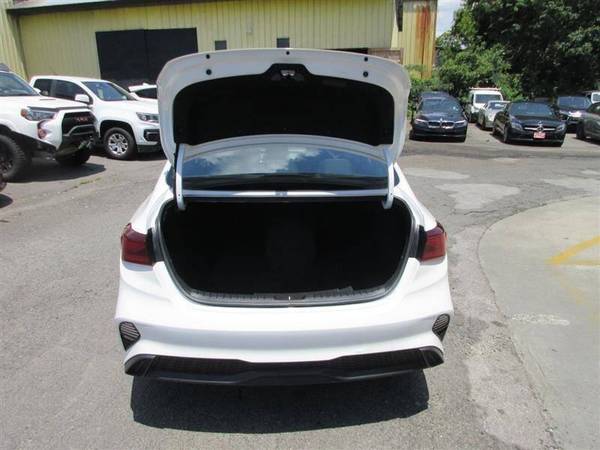 2022 Kia Forte FE 4dr Sedan CALL OR TEXT TODAY - $14,995 (+ House of Kars)63616569254915124