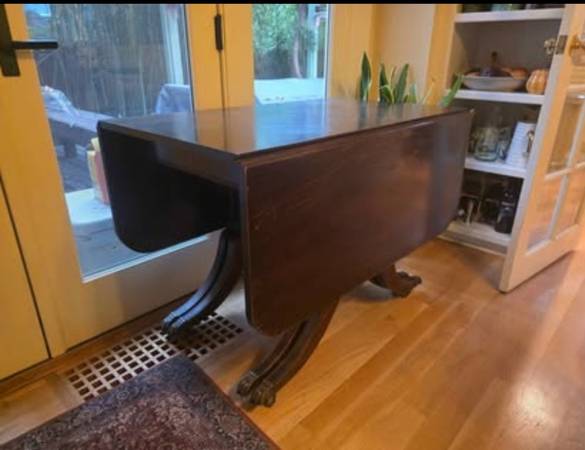 Drop Leaf Dining Table 1