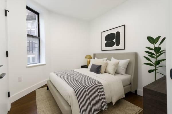 $4,200 / 3br - Spacious 3 Bed, 1.5 Bath with 2 Kitchens in Prime Bed-Stuy | NO FEE (BEDSTUY)63816575856259123
