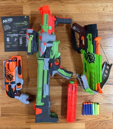 NERF DART BLASTERS X4 1