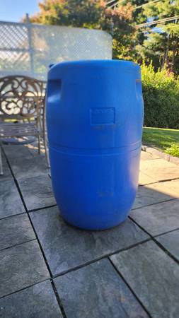 Altec 55 Gallon Rain Barrel 1