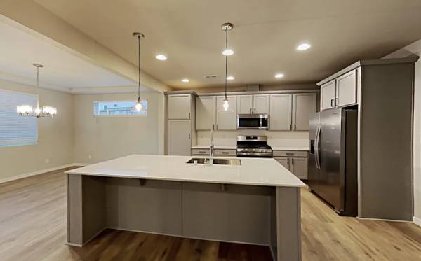 $2,300 / 4br - 2202ft2 - Beautiful Single Family Residence For Lease (Marysville)64031135699329123