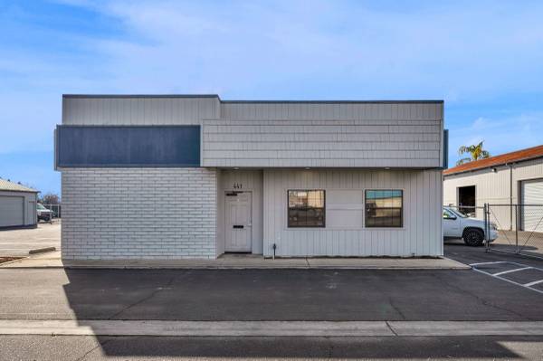 $2,375 / 1763ft2 - Fully Remodeled 1st Class Office Spaces in Central Tulare (Tulare, CA)63809865054337120
