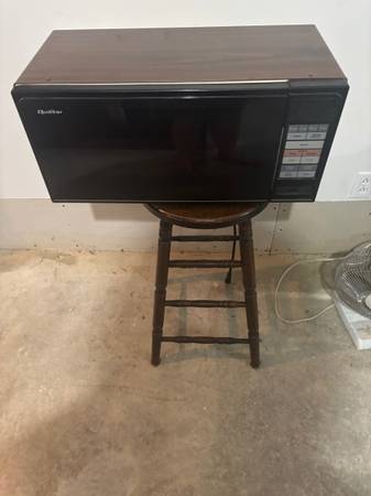 Quasar microwave 1