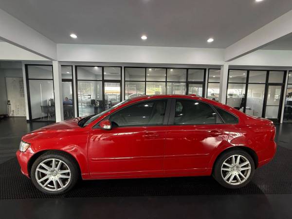 2009 Volvo S40 2.4i Sedan 4D 5-Cyl, 2.4 Liter - CUDL CERTIFIED! - $0.0063435710054787123