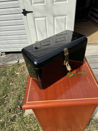 Black Metal Toolbox 1