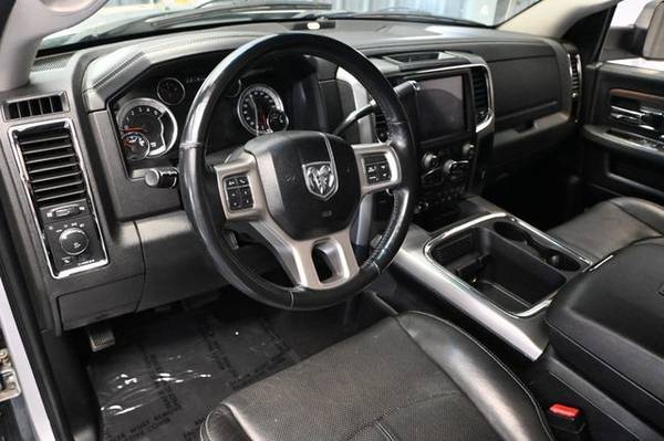 2018 RAM Laramie Mega Cab - Photo 10