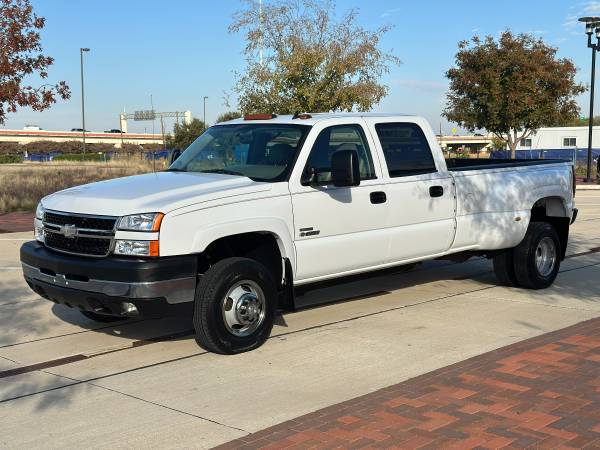 2007 Chevrolet Silverado 3500 6.6L Duramax Crew Cab LBZ Dually DRW 2WD 1