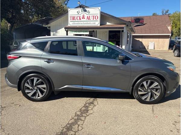 1 2015 Nissan Murano  * Low Miles No Accidents! * SUV 1