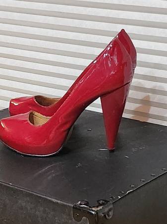 Sexy Red 5" heels 12 wide 1