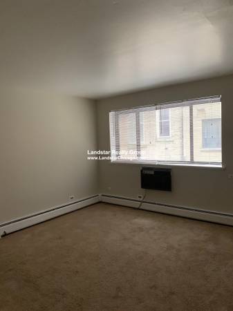 $1,250 Edgewater Studio - Available Now - Cat ok (Edgewater)64041810131203121