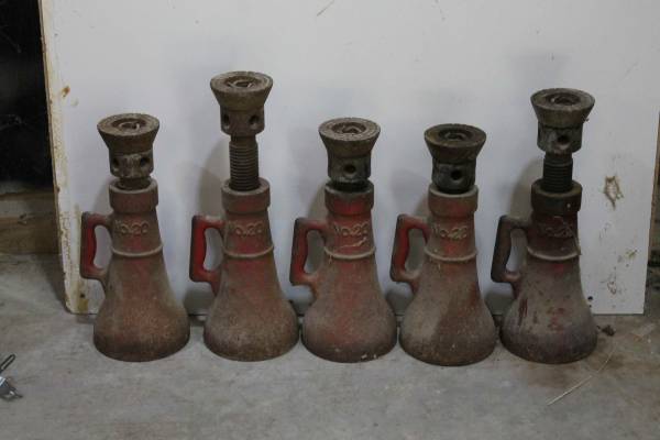 20 ton screw jacks 1