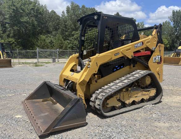 2020 CAT 259D3 Compact Track Loaders 1