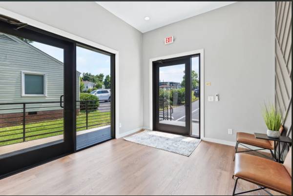 $1,295 Berry Hill Estudio privado de música de producción con acceso restringido (Nashville)63673267527683122