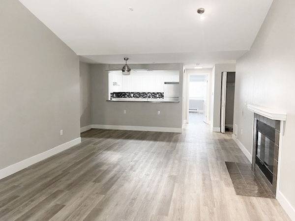 $2,349 / 1br - 873ft2 - 1BR 1BA apt, Wood-style floor throughout, LUX vanity, Modern kitchen (Redmond/Bellevue/Microsoft)63808106914435123