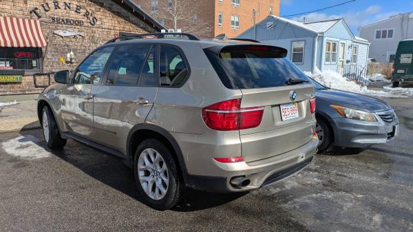 2011 BMW X5 SUV - $6,500 (SOMERVILLE)63470891191299122