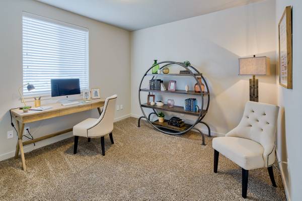 $1,588 / 2br - 890ft2 - This 2BR/1BA Apartment Has a Fully Equipped Kitchen & Six Weeks Free!! (Vancouver)63831396564355122