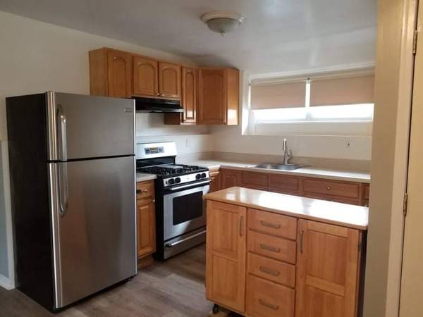 $900 / 210ft2 - Rooms for rent E. Mount Vernon (Mount Vernon)63945500146179121