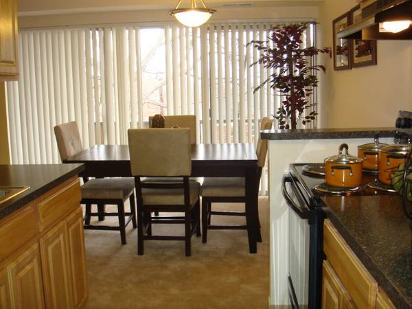 $1,750 / 2br - 890ft2 - Apartamentos de 2 habitaciones y 1.5 baños! (Takoma Park)63822290249219122