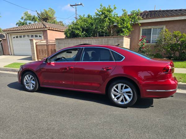 2019 VW PASSAT SE  - 59,000 millas ,  4 CILINDROS , NAVEGACIÓN GPS - $8,900 (Los angeles)63615959520129120