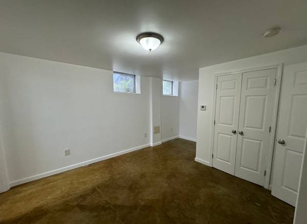 $2,800 / 2br - Available Now!Gorgeous 2 bed/1 bath, Pet Friendly, Students Ok.No Fee! (East Boston)63824666784641124