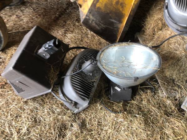 Parking lot lights 1