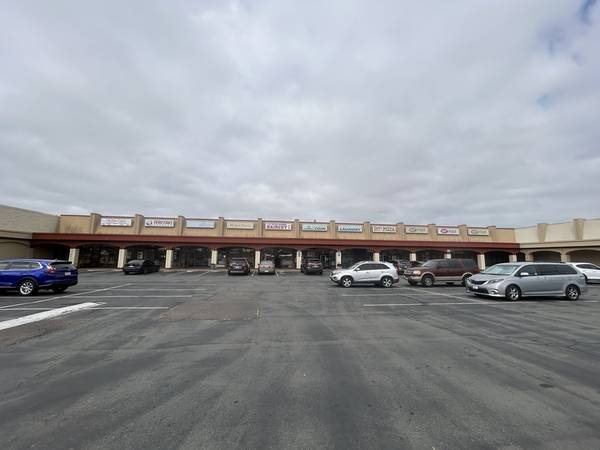 $4,500 / 1000ft2 - Restaurant for Lease - Chula Vista (Chula Vista)63819386813827122