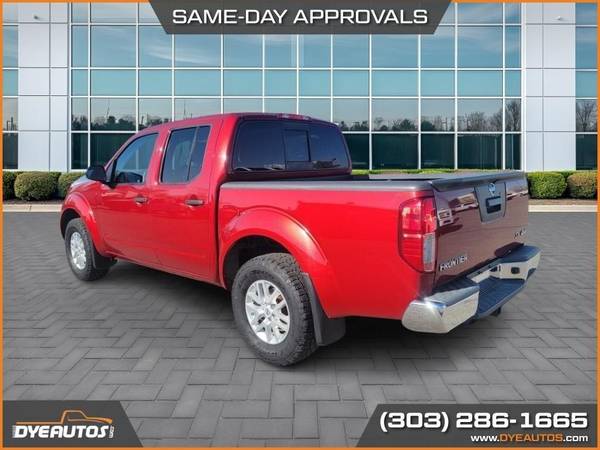 2017 Nissan FRONTIER SV crew 4x4 *Call 303-647-4210 for info/financing - $14,954 (+ Dye Autos)63619860797569124