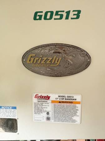 Grizzly G0513 de 17" 2 HP Sierra de cinta con accesorios, en condición fantástica - $1.088 (Loganville)63470456398723122