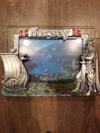 Norway picture frame 1