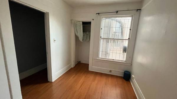 $1,100 / 2br - Private Room in Sunny Mission 2-Bdrm. Unfurnished (mission district)63682888762883122