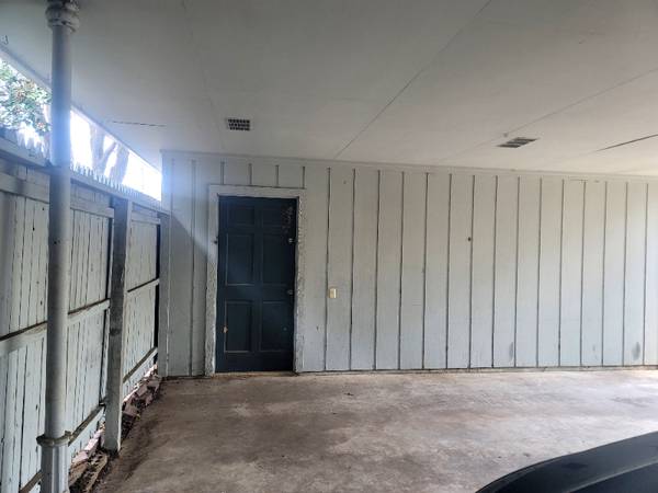 $1600.00 / 3br - 2000ft2 - 2820 N 4th St.64037557997315122