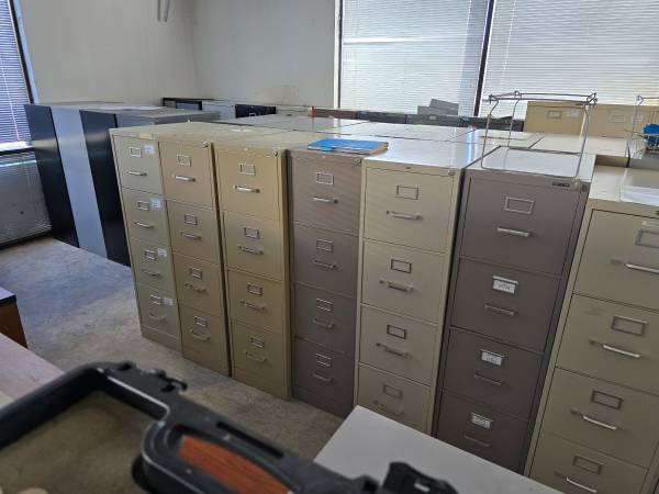 Locking Four Drawer Vertical File 1