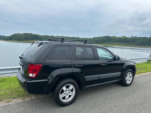 2006 Jeep Grand Cherokee Laredo - $3,800 (Williamsburg)63470582575489124