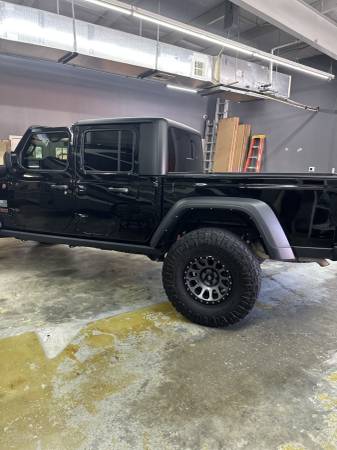 2022 Jeep Wrangler Gladiator Mojave - $40,000 (Kemah)63622281370755121