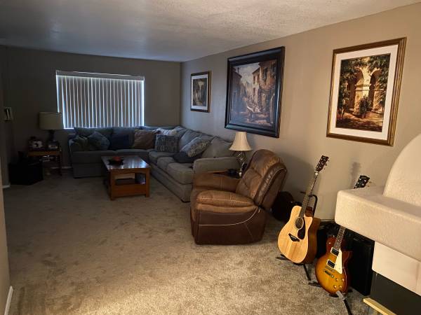 $1,600 / 2br - 1617ft2 - Laughlin 2bdr/3ba Townhome (Laughlin)63799567958273121