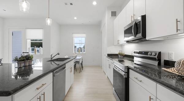 $1,490 / 2br - 876ft2 - Start living large! You'll love our 2 bed, 2 bath! 876 Sq Ft! (Houston)63906679706627123