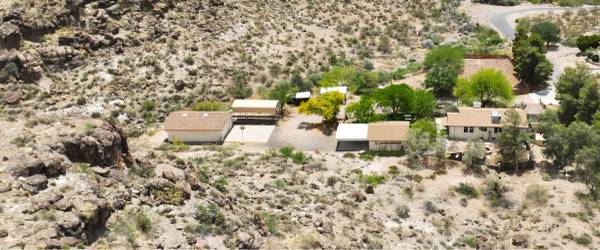 $625,000 / 4br - 6.45 Acres ~ 4+ Habitaciones ~ 3 Baños ~ Dos Garajes ~ Tres Cochera (Kingman, AZ)63667278144513121