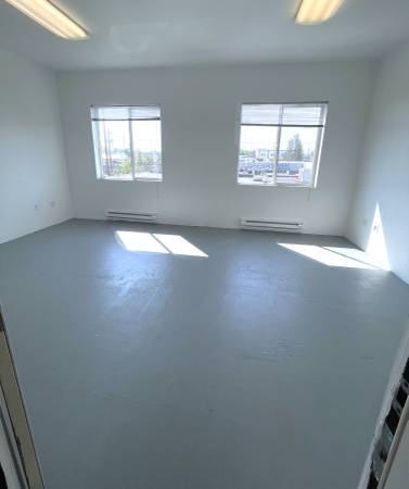 $1,030 🌟 Estudio Comercial Espacioso + ¡1 Mes de Alquiler GRATIS! 🌟 (Sudeste Interior de Portland)63831771644163122