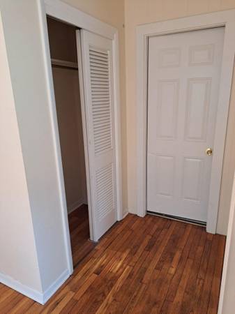 $900 / 1br - 1 Bedroom #A  Downstairs unit (West Rutland)63969738312707122