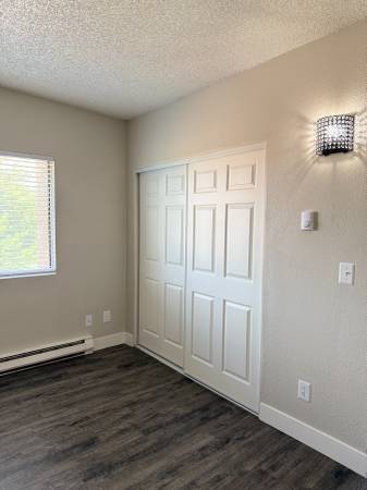 $990 / 1br - 550ft2 - Amplio apartamento de 1 dormitorio (Colorado Springs, CO)63658213321729124