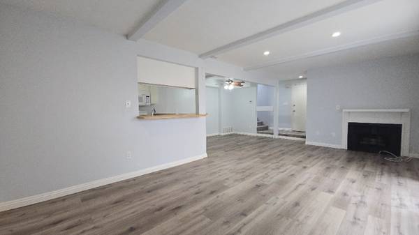 1 Beautiful 3 bedroom, 2.5 baths Condo for RENT!!! 1